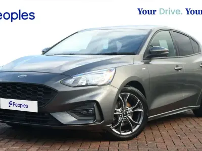 Used Ford Focus ST-Line 125 HP (91 kW) 2020 Grey Hatchback