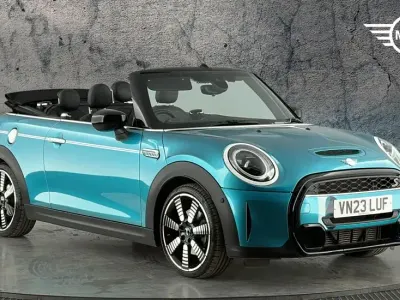 Usado Mini Cooper S 176 HP (129 kW) 2023 Azul Citadino