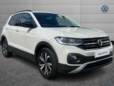 Usado VW T-Cross Black Edition 95 CV (69 kW) 2021 Gris SUV