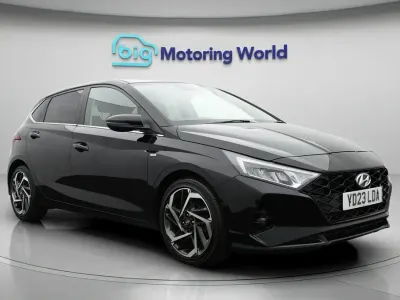 Used Hyundai i20 Premium 101 HP (74 kW) 2023 Black Hatchback
