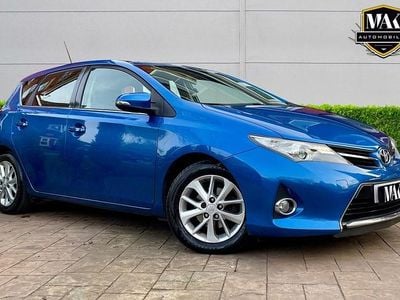 Used Toyota Auris 101 HP (74 kW) 2013