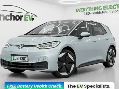 Usado VW ID.3 Pro Performance 150 kW (204 CV) 2021 Plateado Utilitario