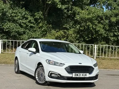 Used Ford Mondeo Titanium 2021 White Hatchback