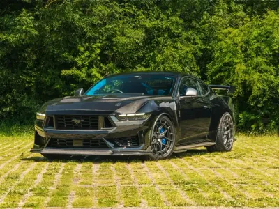 Used Ford Mustang Dark Horse 770 HP (566 kW) 2025 Black Coupe