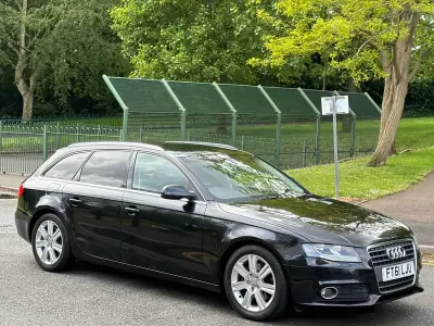Usado Audi A4 Design 2012 Negro Familiar
