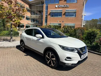 Used Nissan Qashqai Tekna 140 HP (102 kW) 2019 White SUV