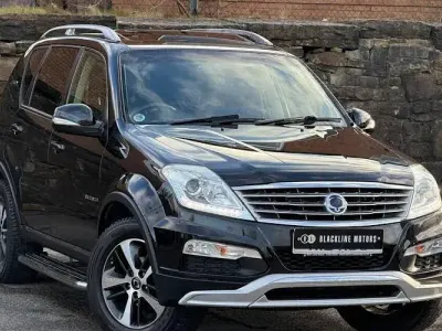 Used SsangYong Rexton 178 HP (130 kW) 2016 Black SUV