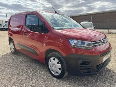 Used Citroën Berlingo 2022 Red MPV