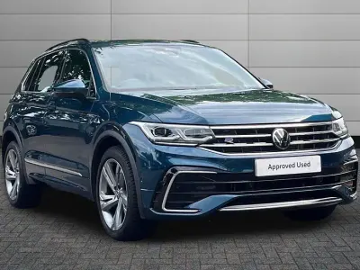 Used VW Tiguan R-line Edition 150 HP (110 kW) 2024 Nightshade blue SUV