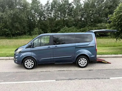 Used Ford Tourneo