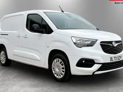 Used Vauxhall Combo 101 HP (74 kW) 2023 MPV