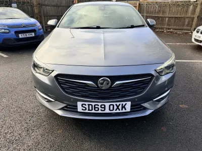Used Vauxhall Insignia SRi 165 HP (121 kW) 2019 Grey Hatchback