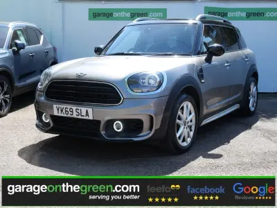 Usado Mini Cooper Sport 2020 Plateado Utilitario