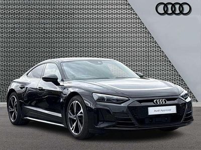 Second-hand Audi e-tron GT quattro Comfort 384 kW (523 CP) 2023 Negru Berlinǎ