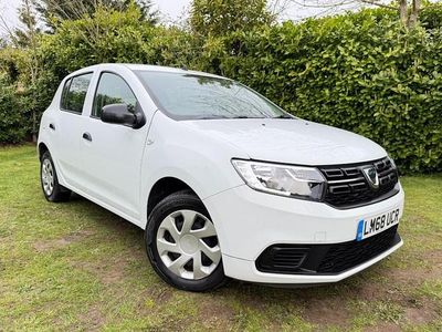 Używany Dacia Sandero Essentiel 90 KM (66 kW) 2018