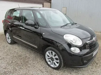 Used Fiat 500L Lounge 2017 Black MPV