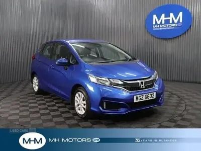 Used Honda Jazz S 102 HP (75 kW) 2019 Blue Hatchback