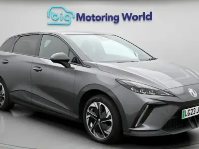Usado MG MG4 EV Trophy 150 kW (204 HP) 2025 Citadino