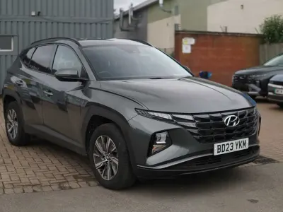 Used Hyundai Tucson SE 230 HP (169 kW) 2023 Grey SUV