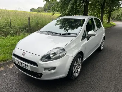 Used Fiat Punto Easy Plus 69 HP (50 kW) 2017 Grey Hatchback