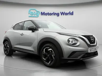 Used Nissan Juke N-Connecta 114 HP (83 kW) 2023 Silver SUV