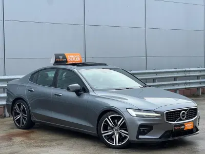 Usado Volvo S60 R-Design 250 CV (183 kW) 2019 Gris Berlina
