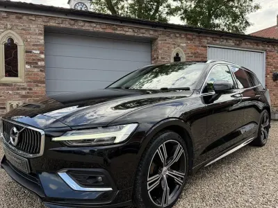 Used Volvo V60 Inscription 2018 Black Estate
