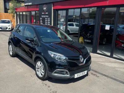 Used Renault Captur Dynamique 90 HP (66 kW) 2014 Black SUV