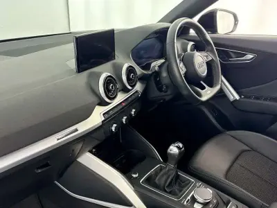 Used Audi Q2 Black Edition 110 HP (80 kW) 2024 Blue SUV