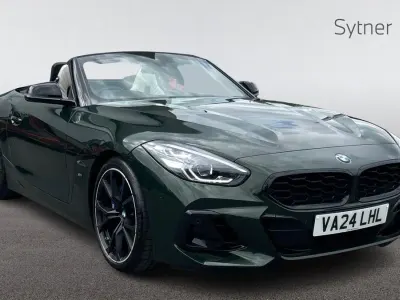 Begagnad BMW Z4 M Sport 335 HK (246 kW) 2024 Grön Cab