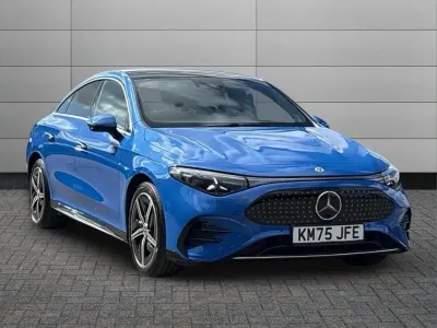 Begagnad Mercedes CLA 250+ AMG line 200 kW (272 HK) 2025 Blå Sedan