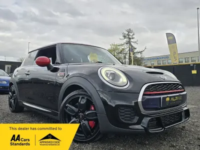 Używany Mini John Cooper Works Hatch 228 KM (167 kW) 2017 Czarny Hatchback