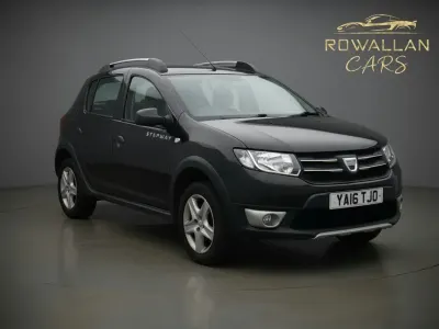 Used Dacia Sandero Lauréate 90 HP (66 kW) 2016 Black Hatchback