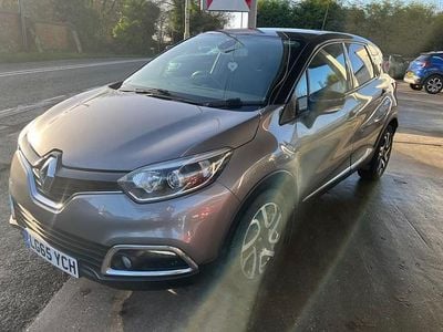 Grey Used 2015 Renault Captur Dynamique SUV | £6,995 (Good price)