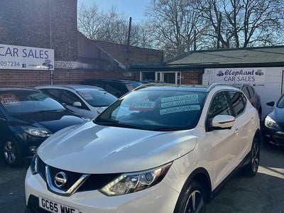 Used Nissan Qashqai N-TEC 110 HP (80 kW) 2015 White SUV