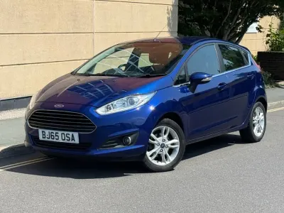 Used Ford Fiesta Zetec 100 HP (73 kW) 2015 Blue Hatchback