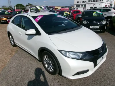 Used Honda Civic ES 2013 White Hatchback