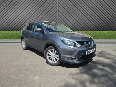 Używany Nissan Qashqai Acenta+ 110 KM (80 kW) 2015 Szary SUV
