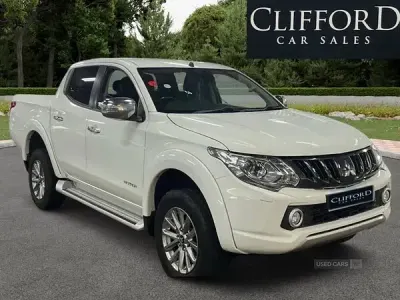 Used Mitsubishi L200 Warrior 2017 White Pickup