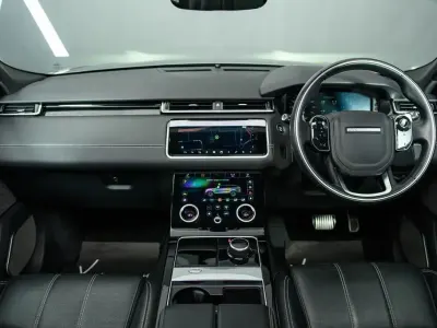 Used Land Rover Range Rover Velar HSE Dynamic 300 HP (220 kW) 2019 Grey SUV