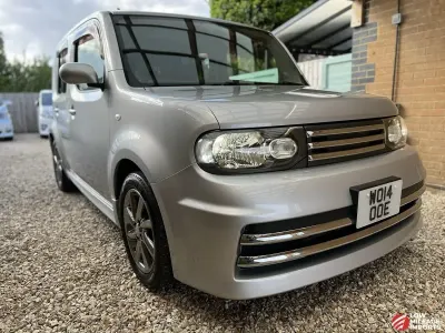 Używany Nissan Cube 108 KM (79 kW) 2014 Srebrny Kombi