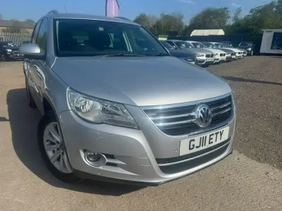 Używany VW Tiguan Match 140 KM (102 kW) 2011 Srebrny SUV