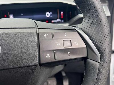 Used Vauxhall Grandland X Ultimate 136 HP (100 kW) 2025 White SUV