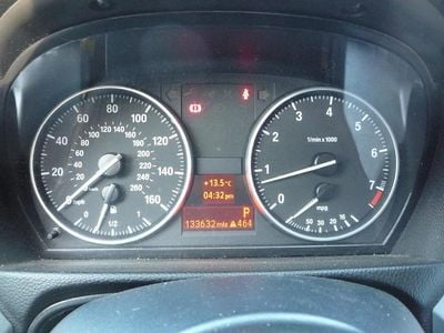 Used BMW 320 Cabriolet 2007 Metallic grey Cabriolet