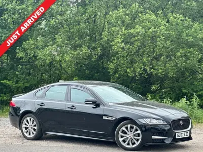 Used Jaguar XF R-Sport 180 HP (132 kW) 2017 Black Sedan
