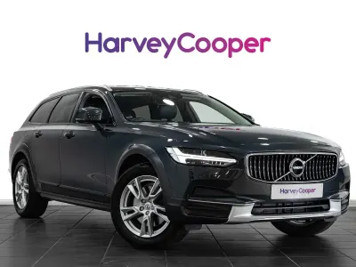 Used Volvo V90 CC Pro 2017 Grey Estate