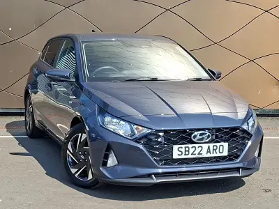 Used Hyundai i20 SE 100 HP (73 kW) 2022 Grey Hatchback