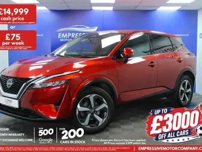 Used Nissan Qashqai N-Connecta 140 HP (102 kW) 2022 Red SUV