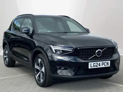 New Volvo XC40 Plus 161 HP (118 kW) 2025 SUV