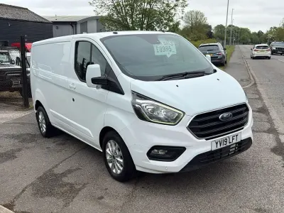 Used Ford Transit Custom Limited 2019 White Van